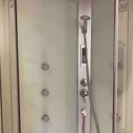 Elegante Nel Cuore Di Apartment Ferrara