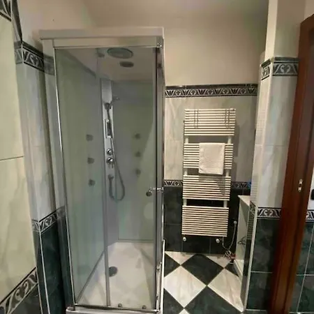 Elegante Nel Cuore Di Apartment