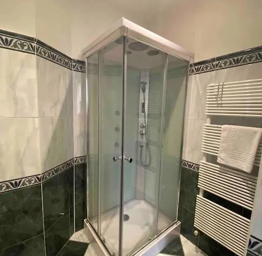 Elegante Nel Cuore Di Apartment