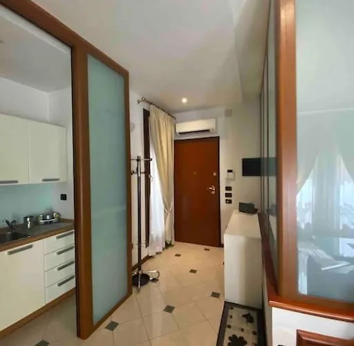 Elegante Nel Cuore Di Apartment *