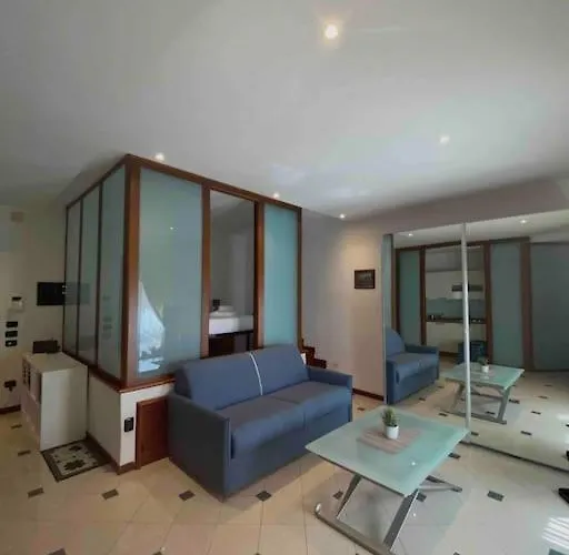 Elegante Nel Cuore Di Apartment Ferrara